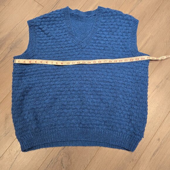 Handmade Knit Teal Sweater Vest - Picture 3 of 4